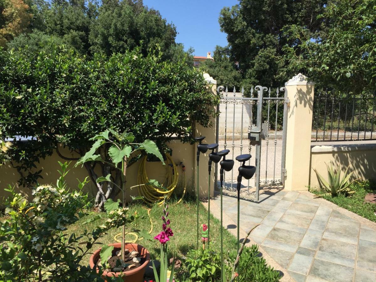 Appartamento In Villa Andreina Orosei Exterior photo
